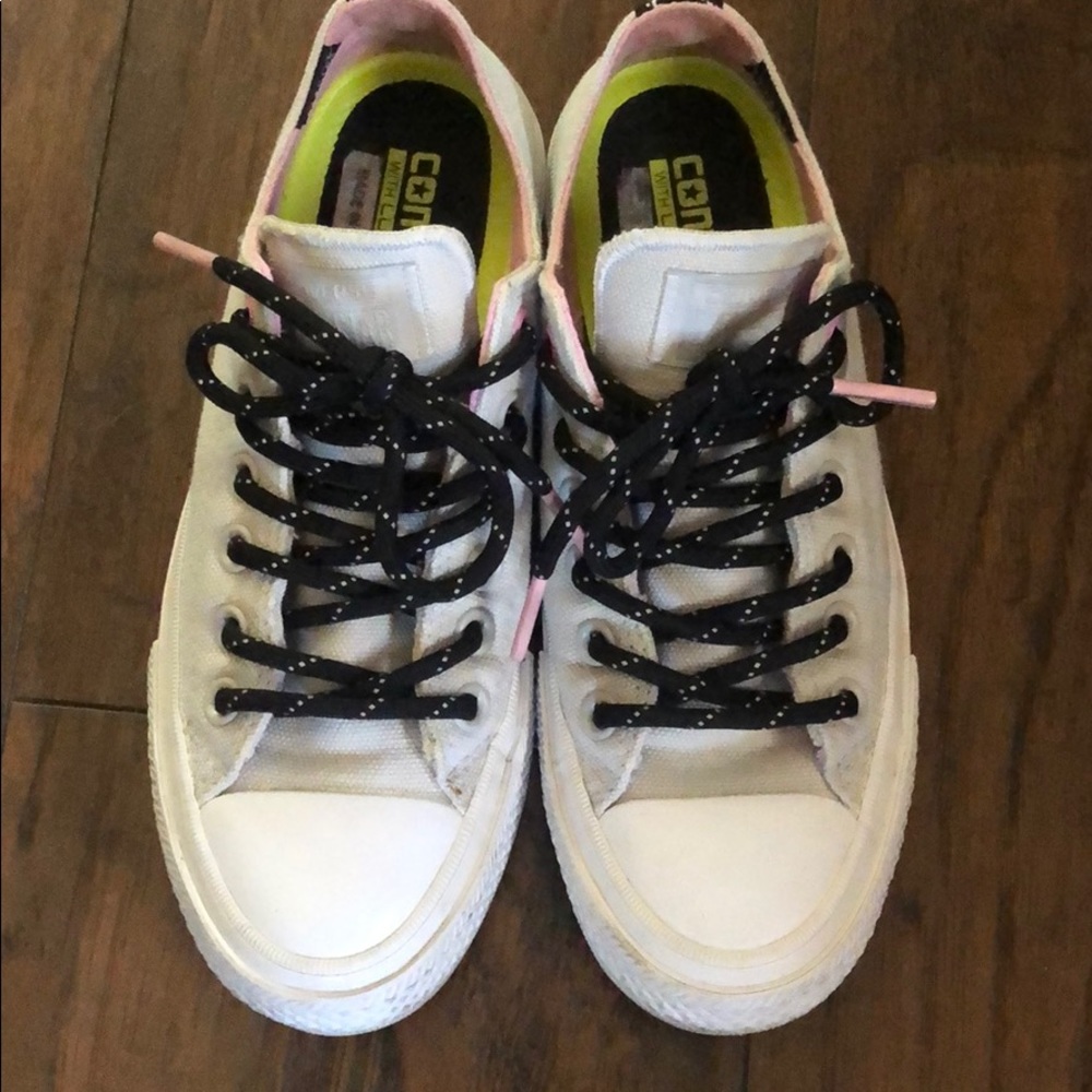 Converse chuck II